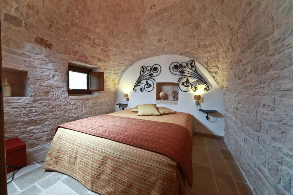 Trulli Paparale Alberobello Bilik gambar